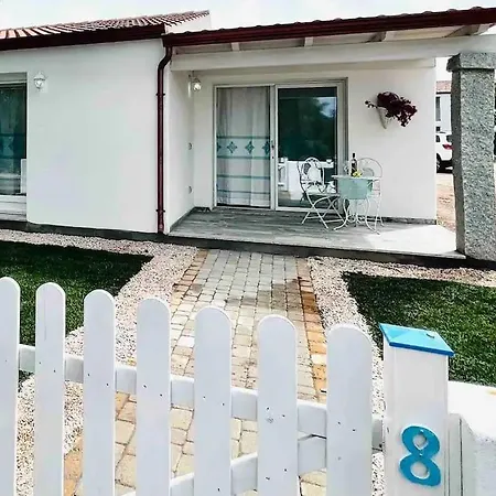 Villa Brand New In 500m From The *